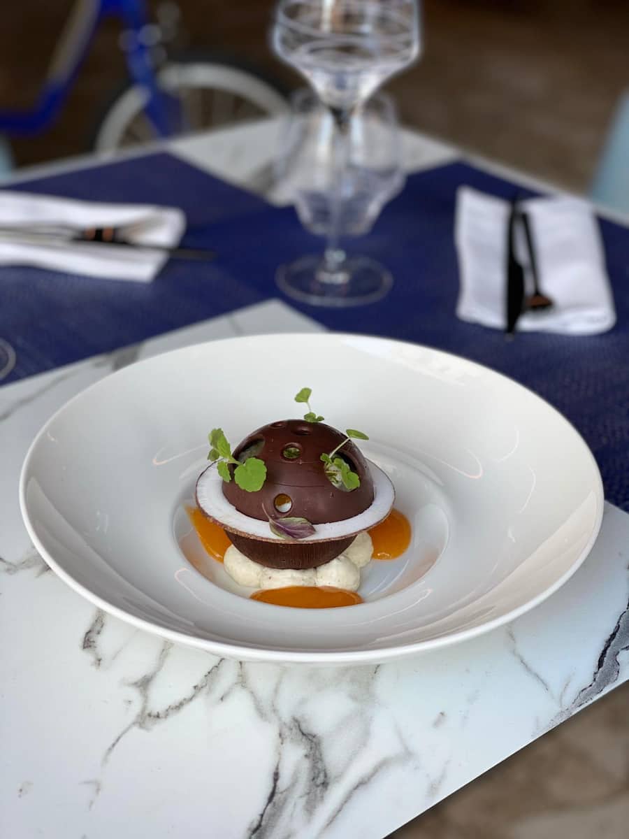 PATISSERS-GENEVE-GAULTMILLAU-CHANNEL-CORENTIN-BARBIER-HELIOS-RESTAURANT