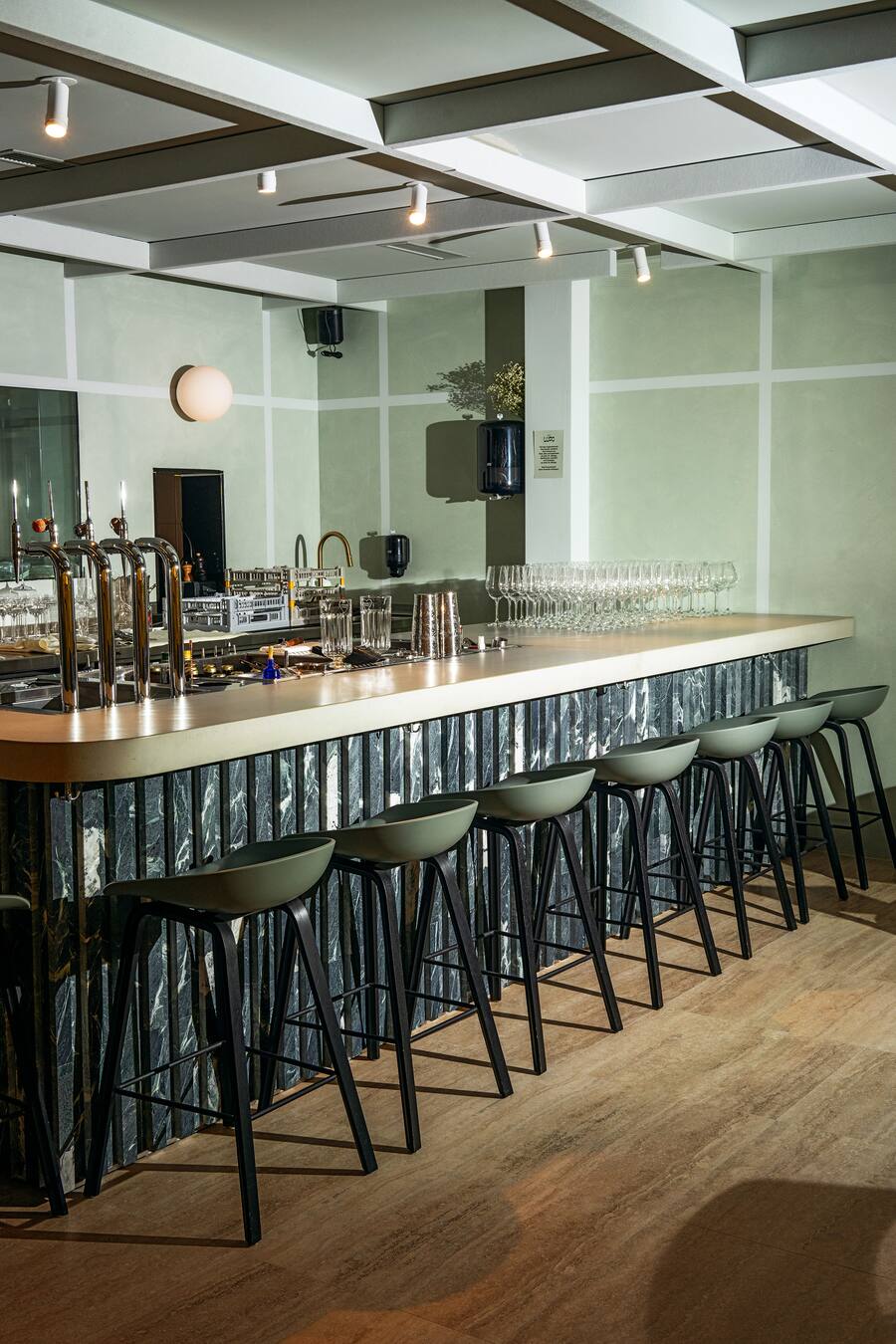 Negroni Lupo. Bar Zurich