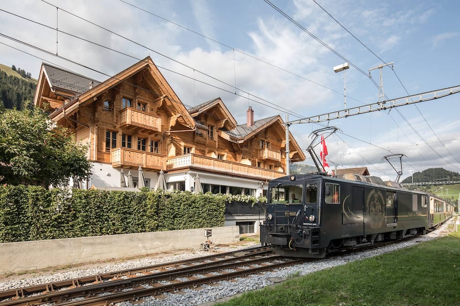 Restaurant Valrose in Rougement Aussenansicht VD 2022