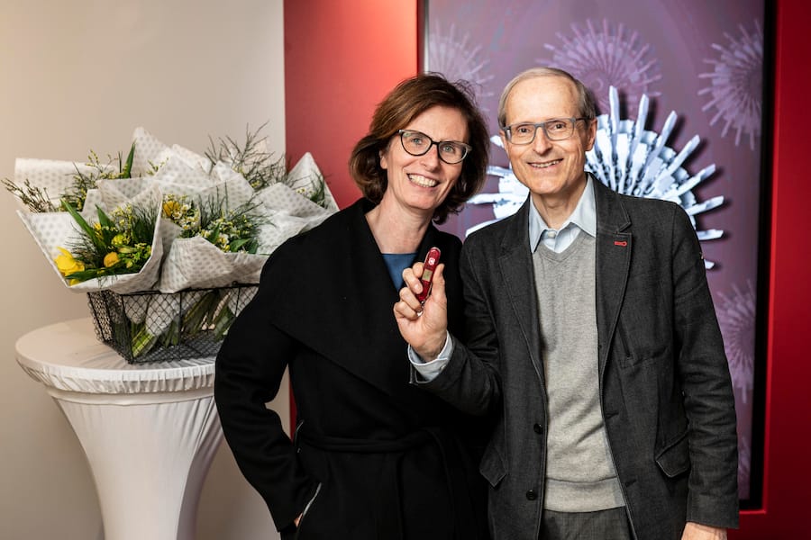 Victorinox Preopening Flagshipstore in Brunnen, Carl Elsener mit seiner Ehefrau
