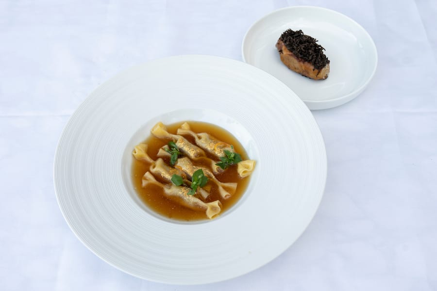 Heilemann & Friends im Alex Lake Zürich April 2022 Rosi Gericht Bonbon aus Wurst