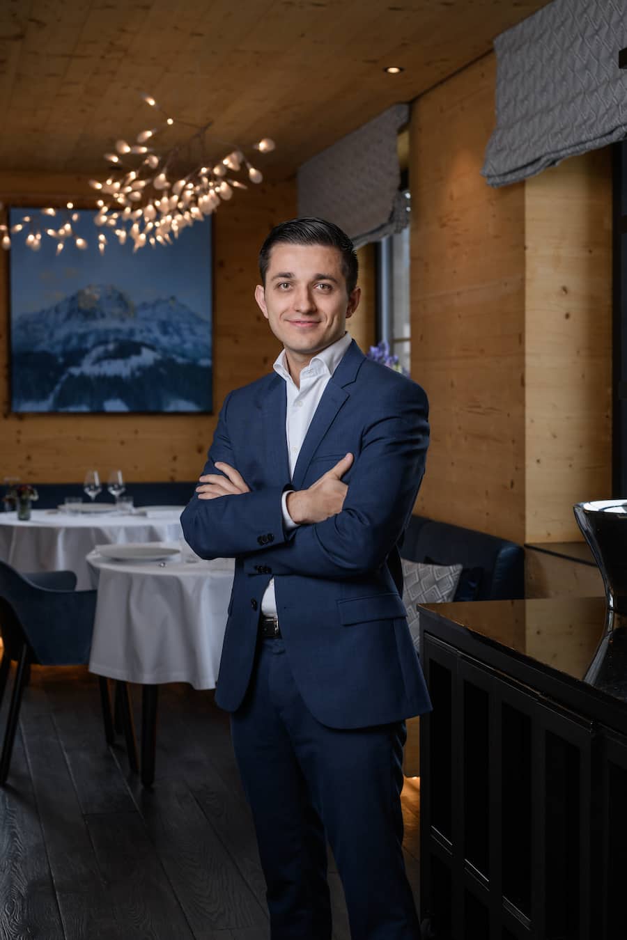 Rougemont, 19 octobre 2021.Mathieu Quetglas, sommelier du restaurant Valrose.©François Wavre | Lundi13