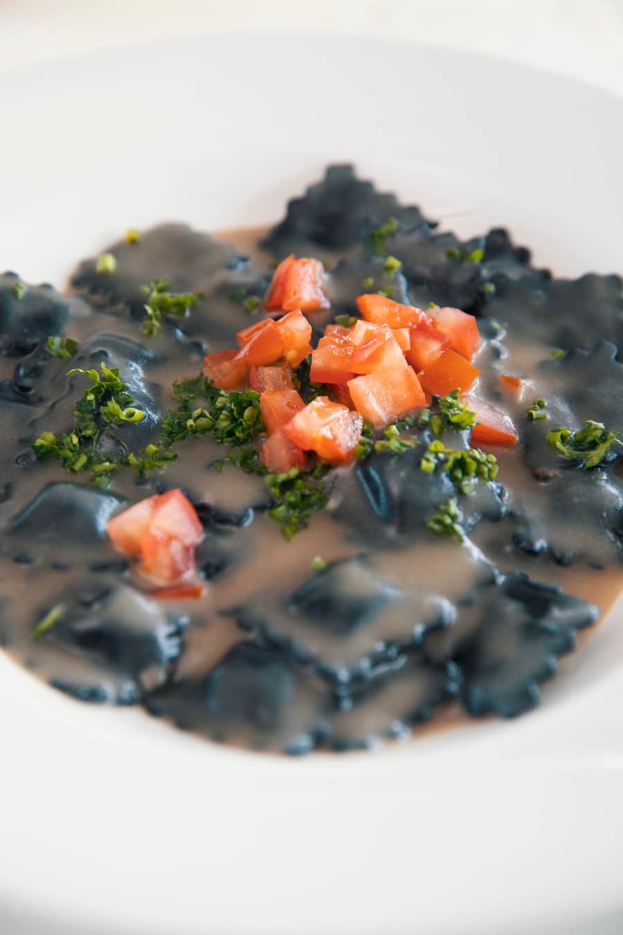 Pilz-Ravioli, Reportage Gastronomie auf dem Schiff "Stadt Züri" am Werft von ZSG in Wollishofen Mythenquai 333, 8038 Zürich, 10.05.2022, Fot0 Lucia Hunziker