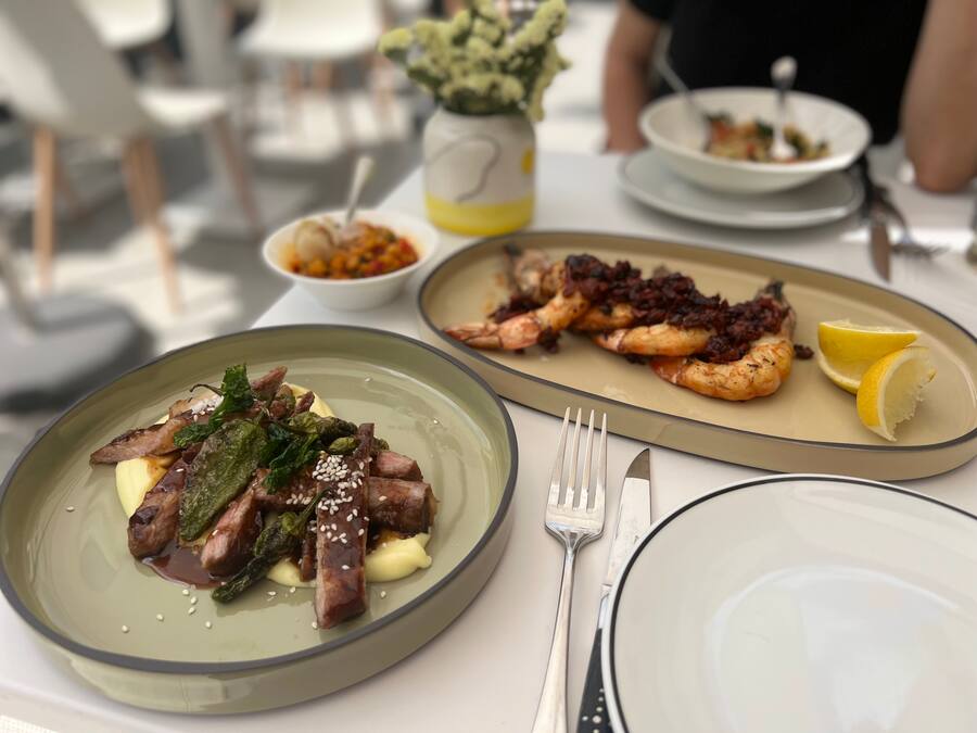 GAULTMILLAU-CHANNEL-CHEZ-CALVIN-GENEVE