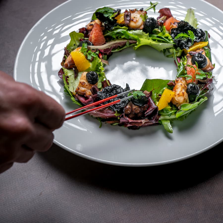 GAULTMILLAU-CHANNEL-WOODS-INTERCONTINENTAL-GENEVE