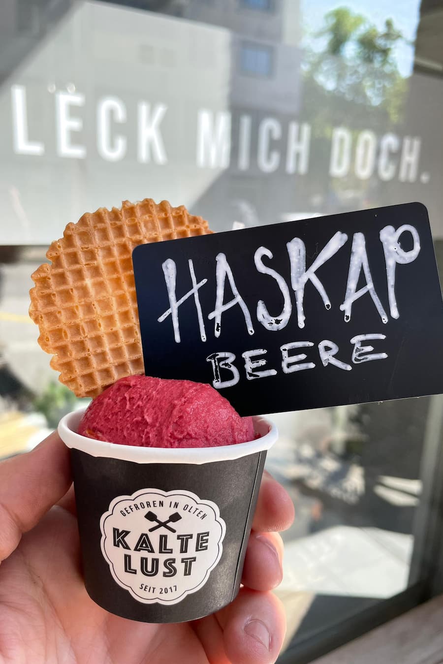 Kalte Lust, Gelateria: Haskap Kugel