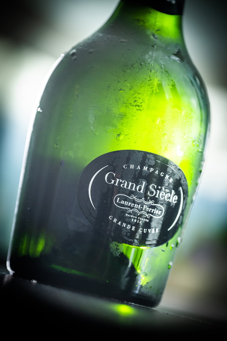 Patrick Mahler mit Sommerlier Sven Uzat für Laurent-Perrier 2022