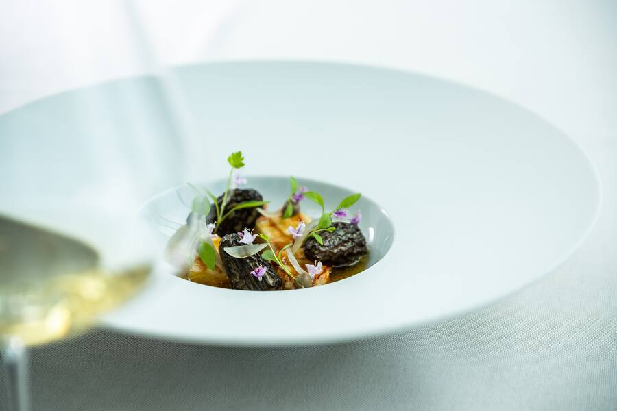 Patrick Mahler mit Sommerlier Sven Uzat für Laurent-Perrier 2022