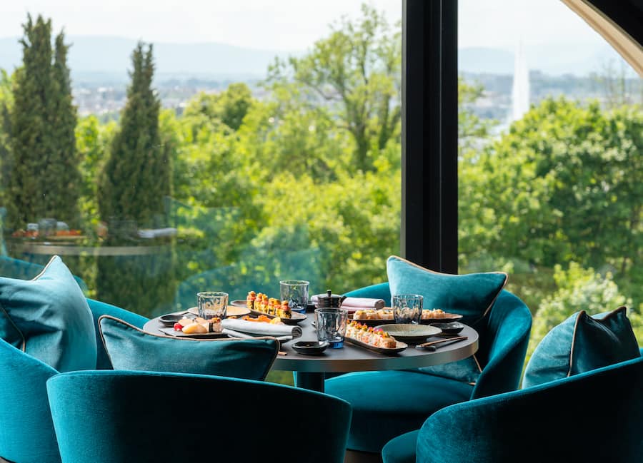 GAULTMILLAU-CHANNEL-GENEVE-COLOGNY-LION-DOR-GAKU