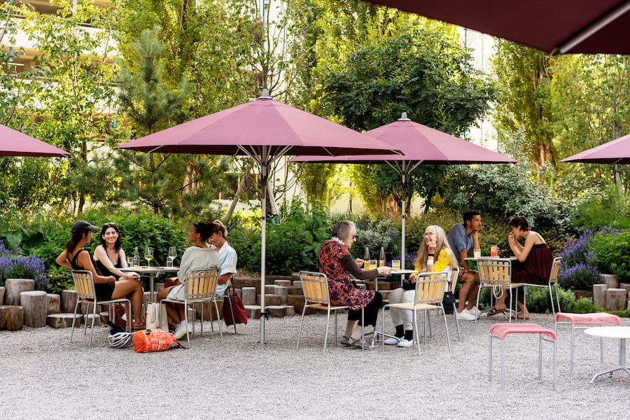 Riva Bar bei der Collective Bakery