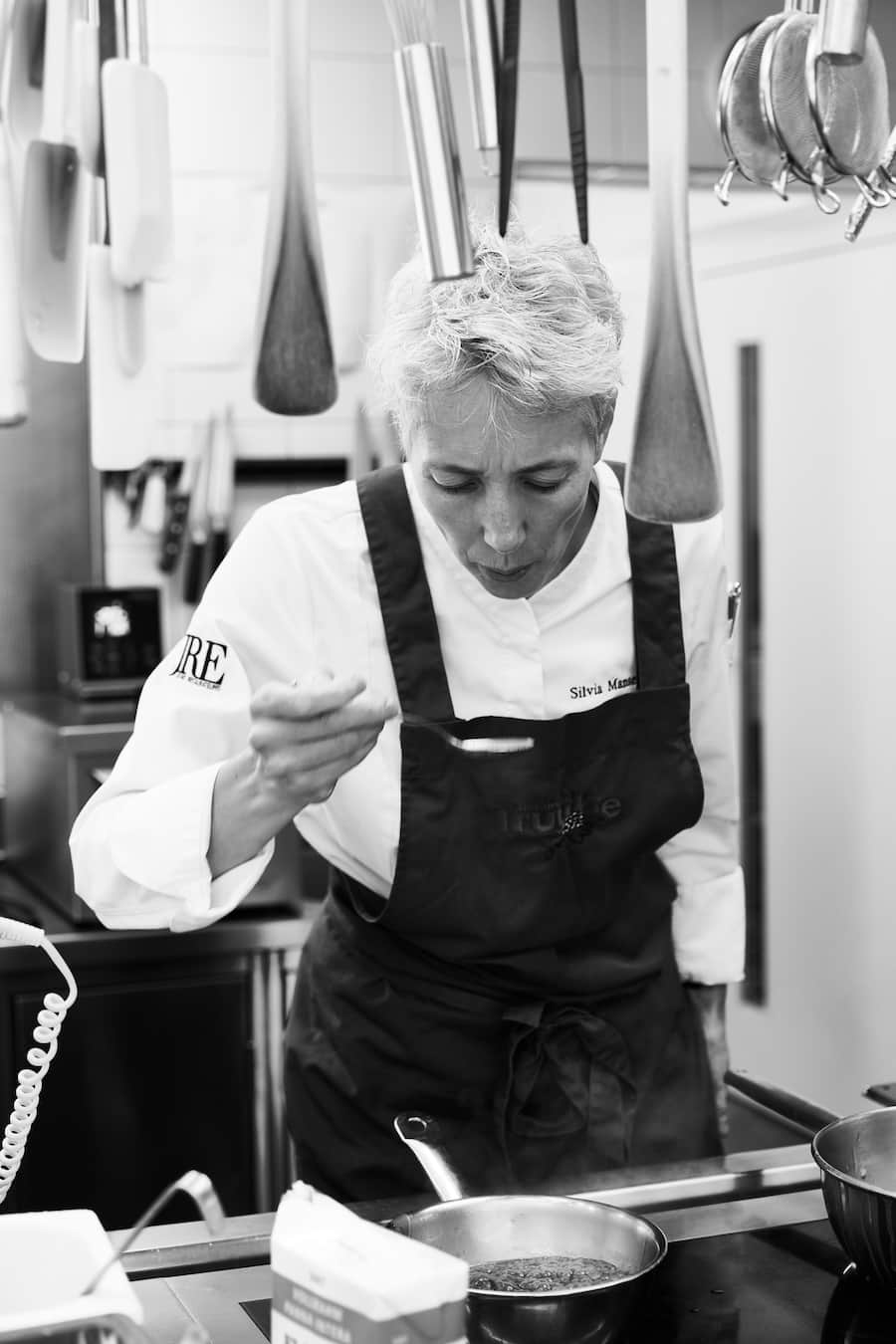 Silvia Manser in der Küche