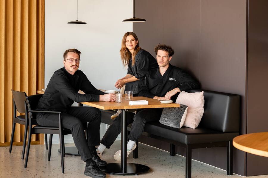Marco Appert, Adriana Hartmann, Dominik Hartmann (Chefkoch) - Restaurant Magdalena, Rickenbach (SZ) - Copyright Olivia Pulver - April 2022