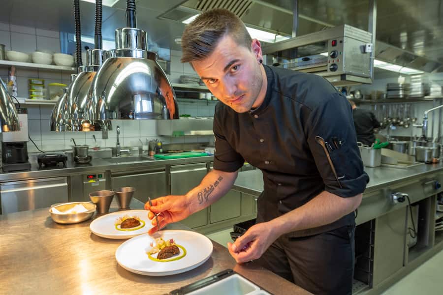 Chef Robert Steuri in der Küche