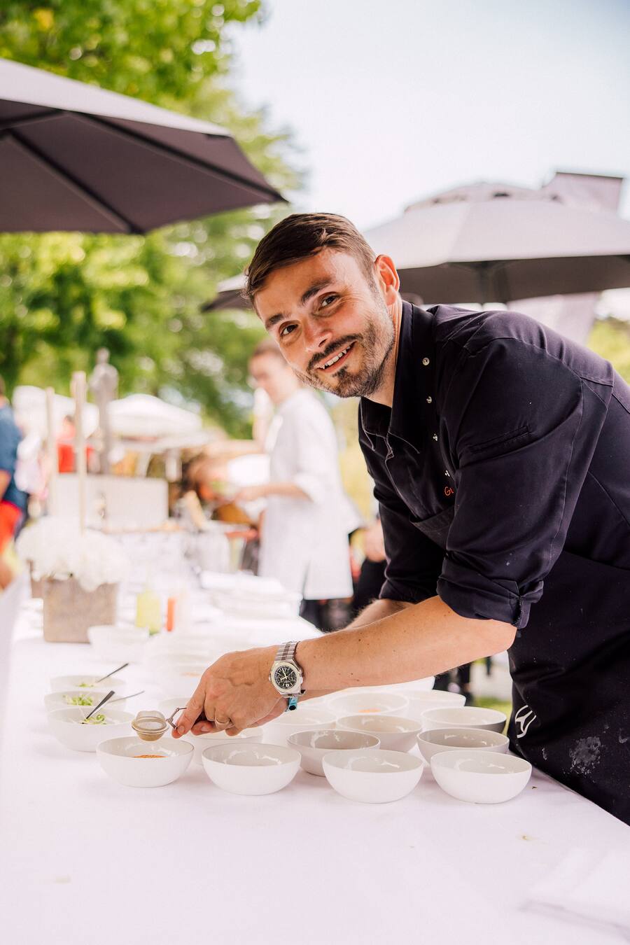 Guy Ravet Garden Party