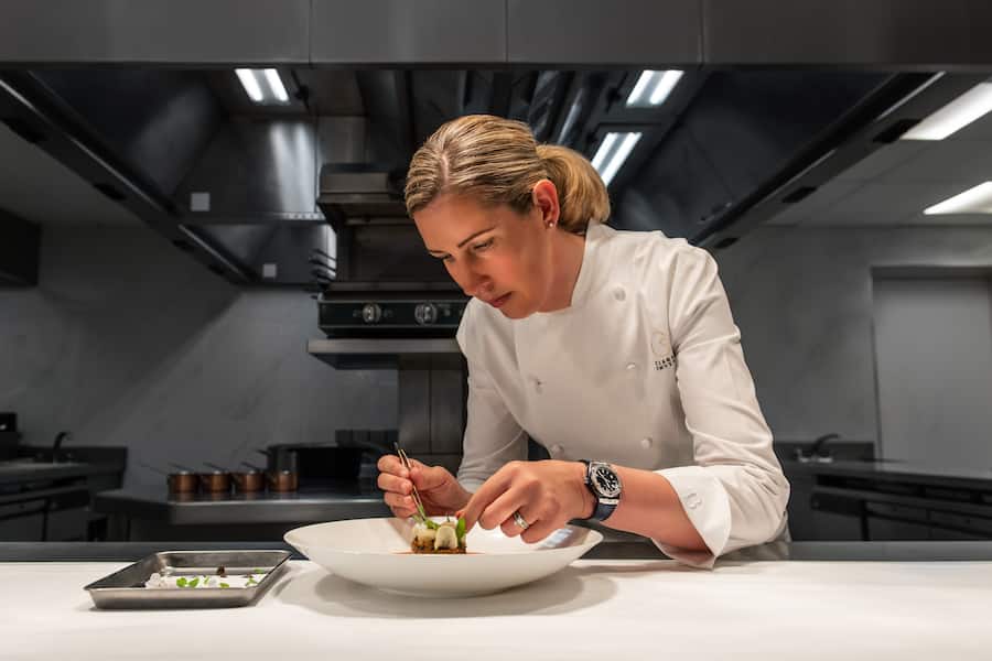 Küchenchefin und Hublot Markenbotschafterin Clare Smyth London 2022