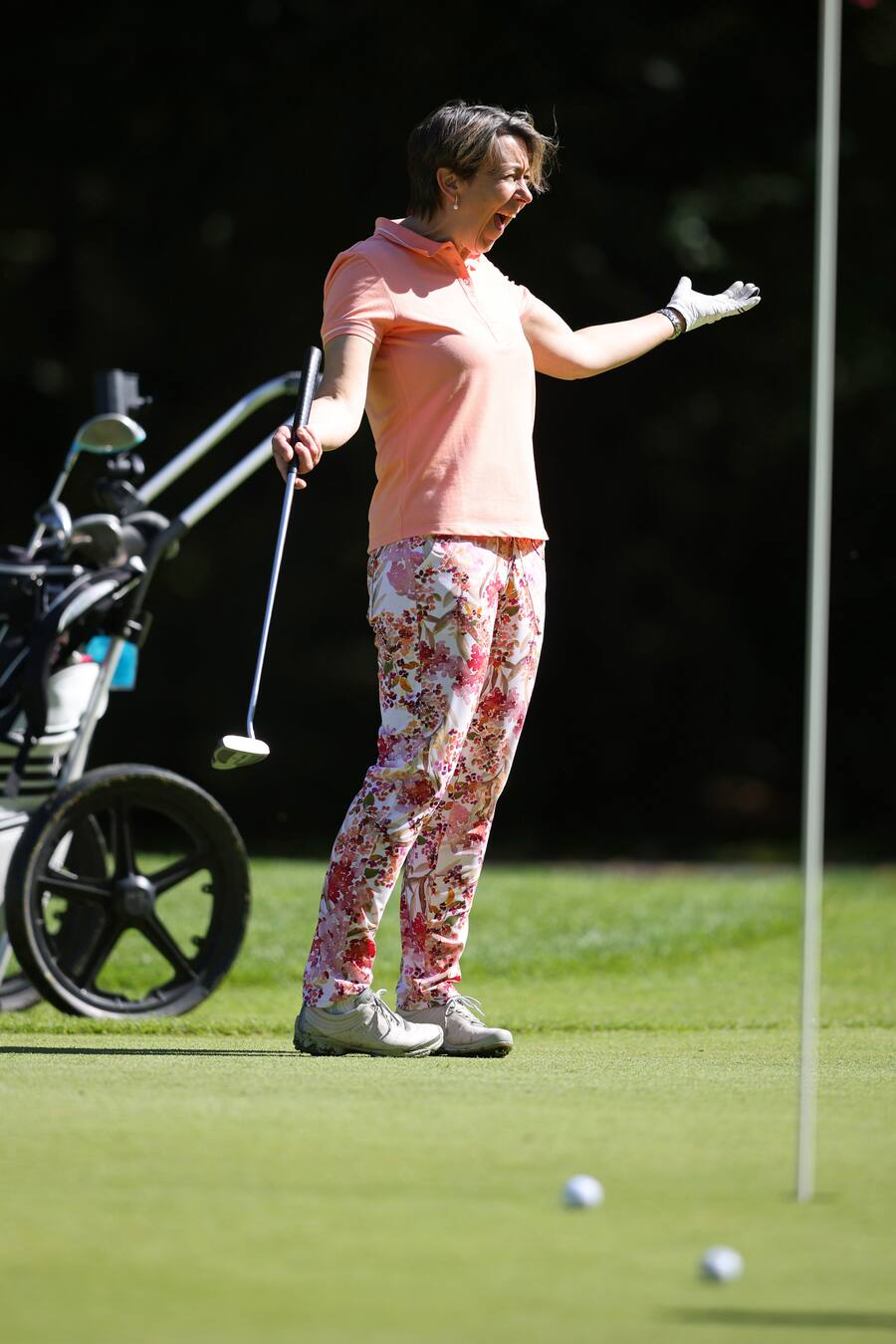 Bernadette LisibachGaultMillau Golf Turnier in Engelberg Copyright by : sampics PhotographieBierbaumstrasse 681243 MünchenTEL.: ++49/89/82908620 , FAX : ++49/89/82908621 , E-mail : sampics@t-online.deBankverbindung : Hypovereinsbank München Konto : 1640175229 , BLZ 70020270IBAN : DE78700202701640175229 BIC : HYVEDEMMXXXweitere Motive finden sie unter : www.augenklick.de