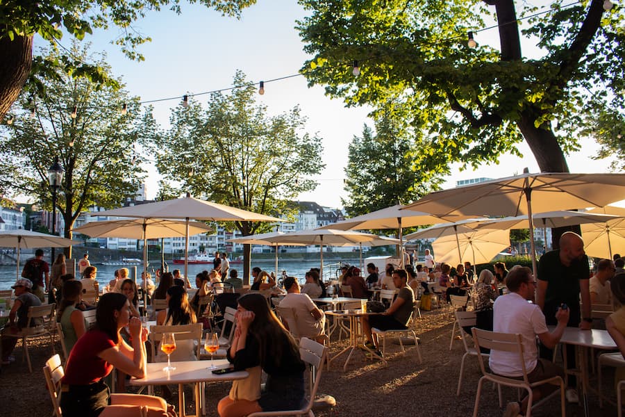 Basel isst Blog der perfekte Ort für Apéro nach einem Rheinschwumm