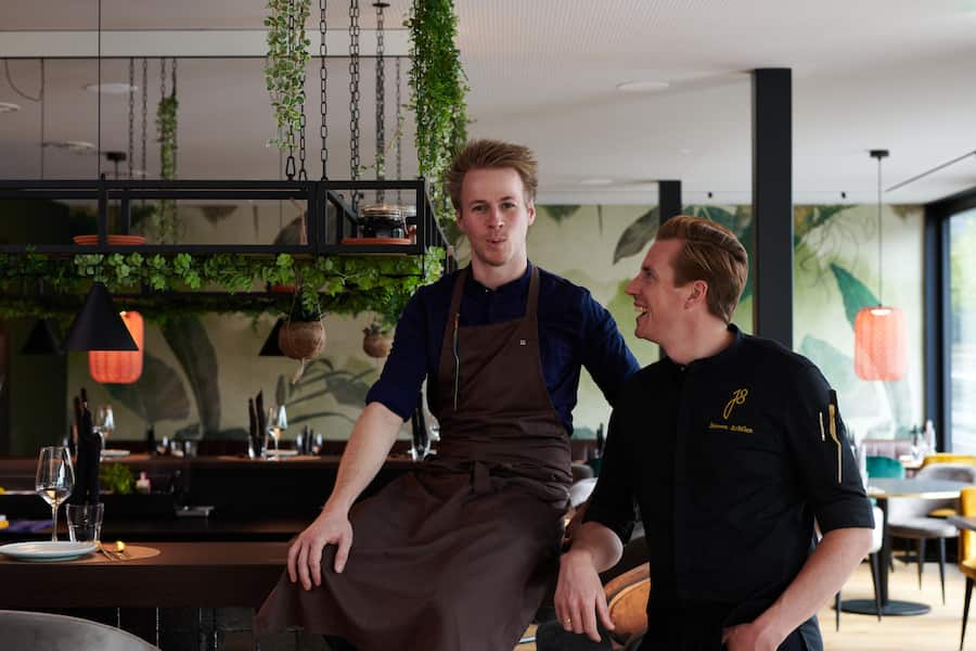 Birdy's by Jeron Achtien