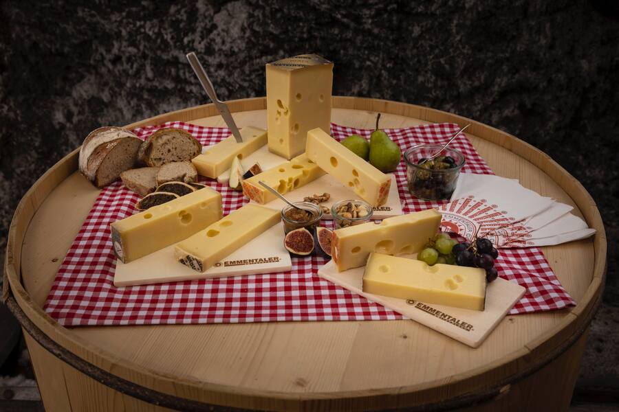 Emmentaler AOP Gourmino 2022