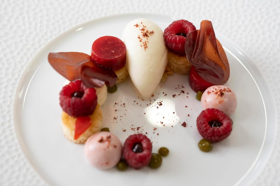 Restaurant des 3 tours à Bourguillon(FR) , chef Romain Paillereau.