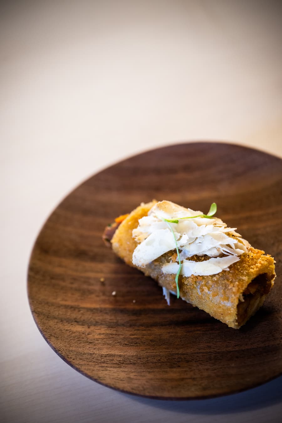 Christoph Hunziker 2022: Amuse Buche Nepal Lamjung