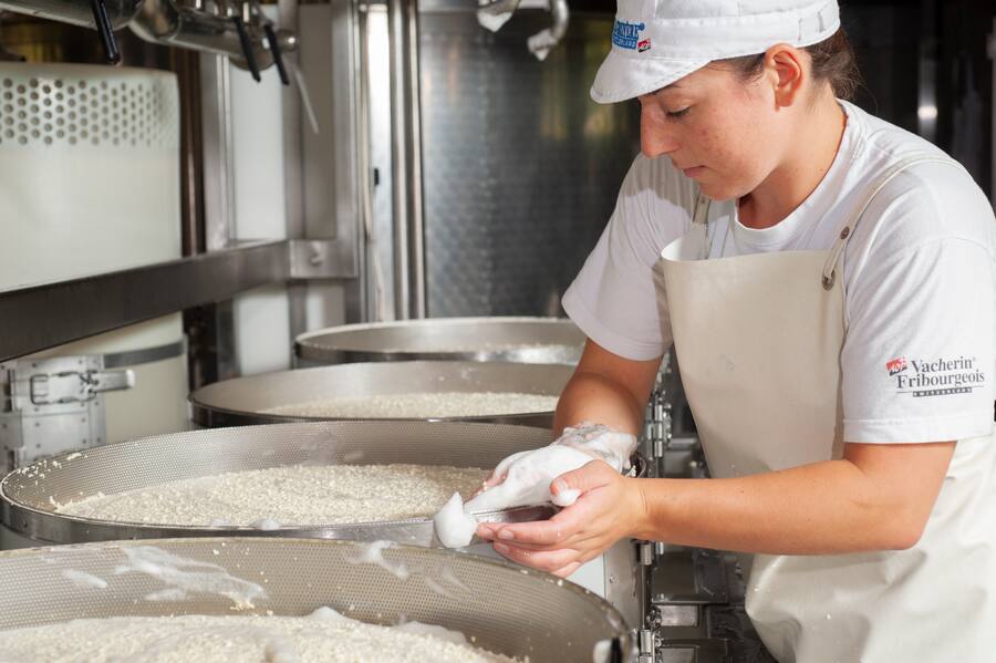 Emma Noir Festival International de la Photographie Culinaire fromages Pays-D'Enhaut