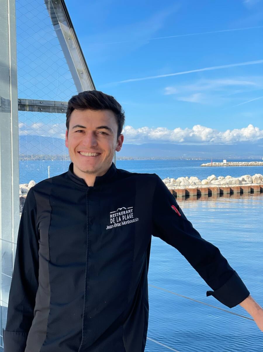 GAULTMILLAU-CHANNEL-GENEVE-RESTAURANT-BUVETTE-DE-LA-PLAGE