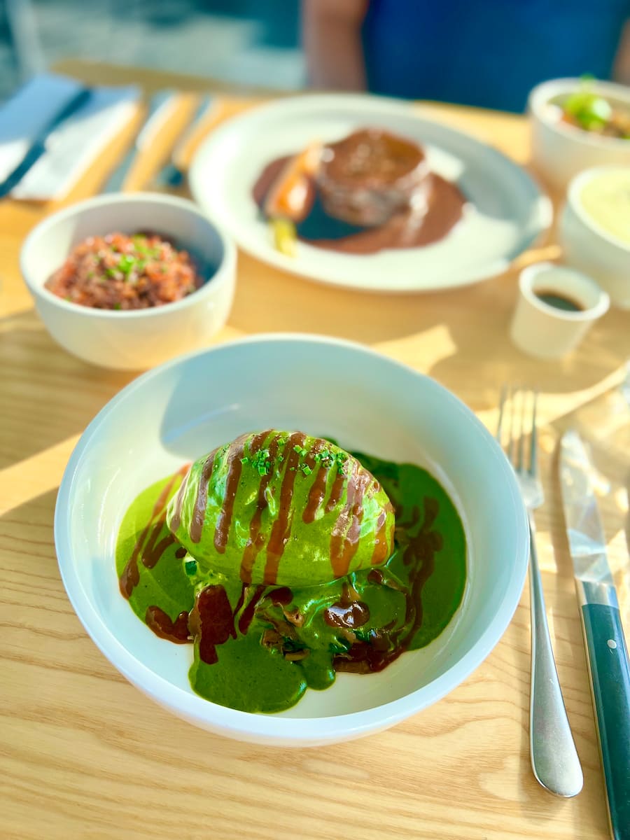 GAULTMILLAU-CHANNEL-GENEVE-RESTAURANT-BUVETTE-DE-LA-PLAGE