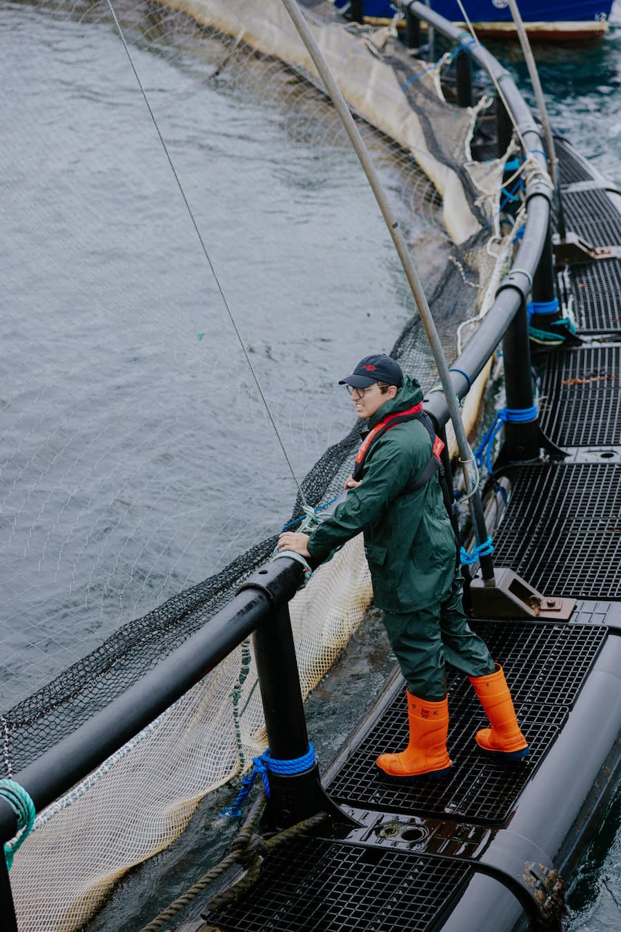 Luca Bianchi auf Lachsfarm in Irland