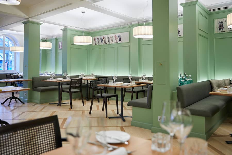 Restaurant zum Ãusseren Stand, Koch Fabio Toffoloni und Werner Rothen, Gastgeber, Bern, 14.11.2019, Foto Lucia Hunziker