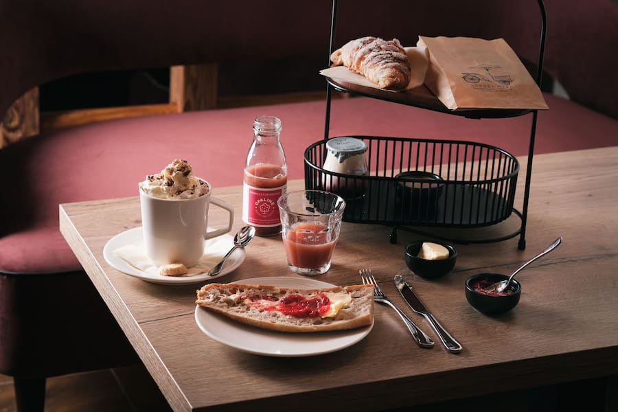 Gerber Wyss Yverdon salon de thé bûche