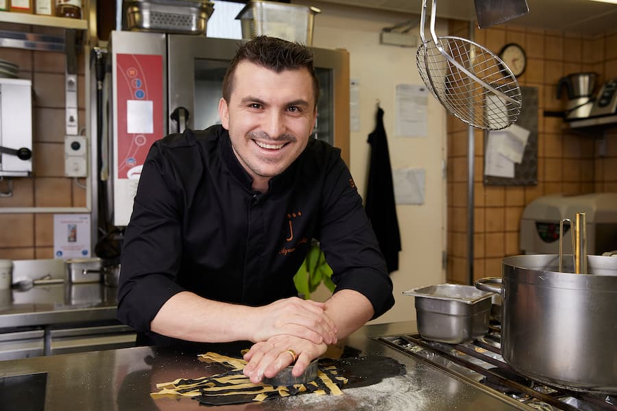 Restaurant Jägerhof, St. Gallen, Küchenhef Agron Lleshi, 22.01.2020. Foto Lucia Hunziker