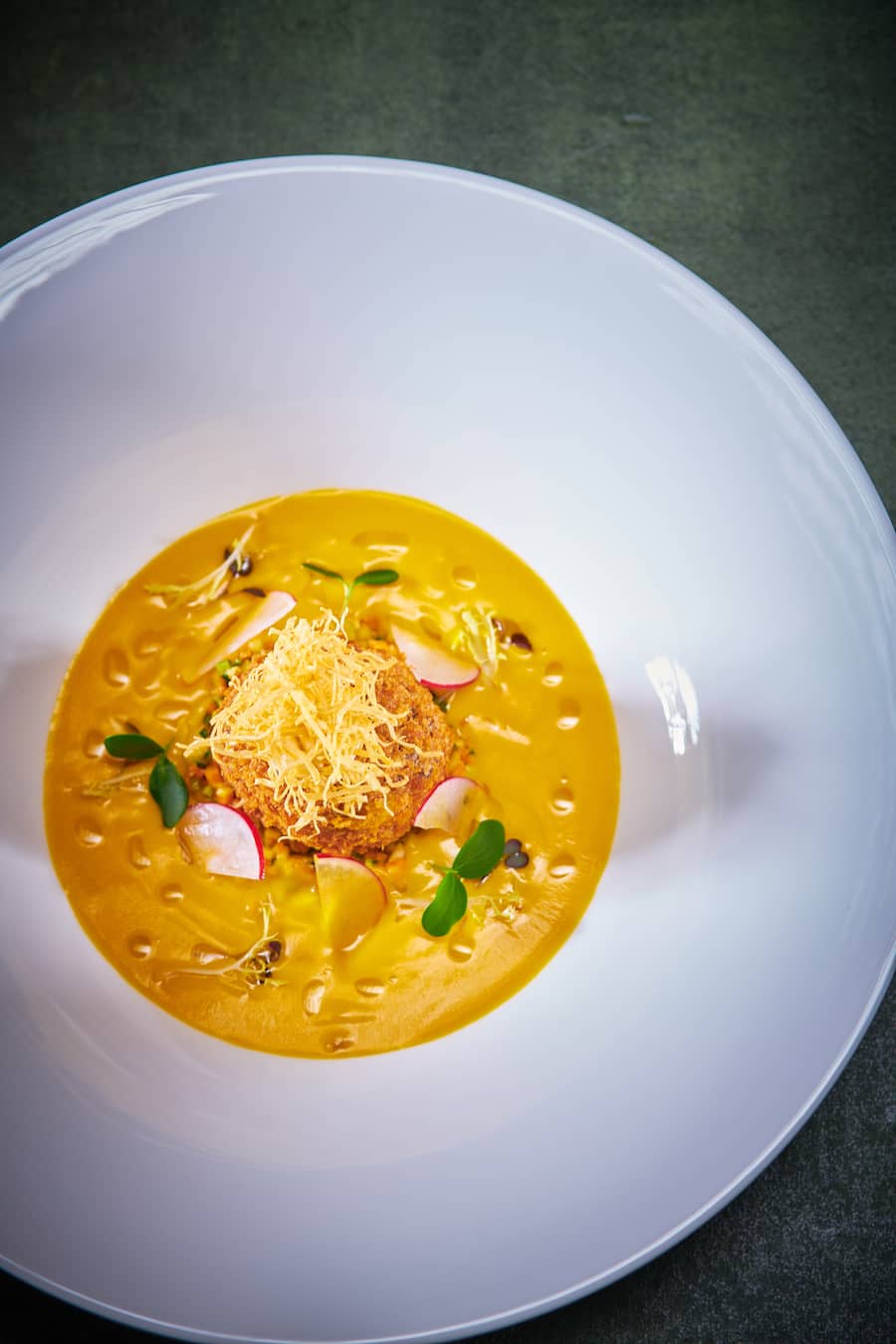 Verbier , le 29 novembre 2022, création culinaires de Bert de Rykert pour le Bistrot © Sedrik Nemeth