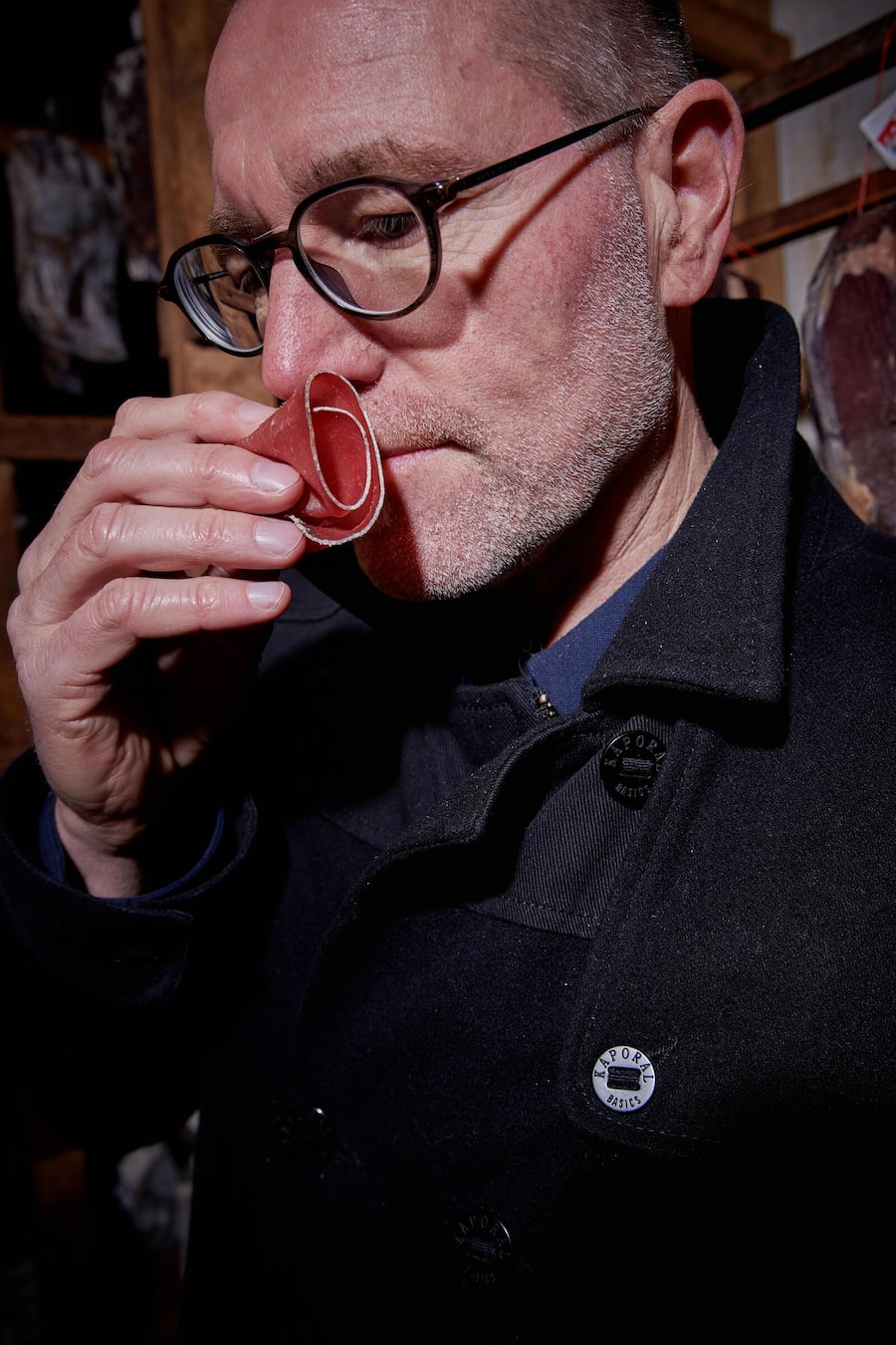 Brig le 30 novembre 2022,Metzgerei Bammatter a Naters, valorise les produits iGP suisse et locaux, ici Belinda Bammatter en compagnie de Alain Farine président de IGP suisse © Sedrik Nemeth