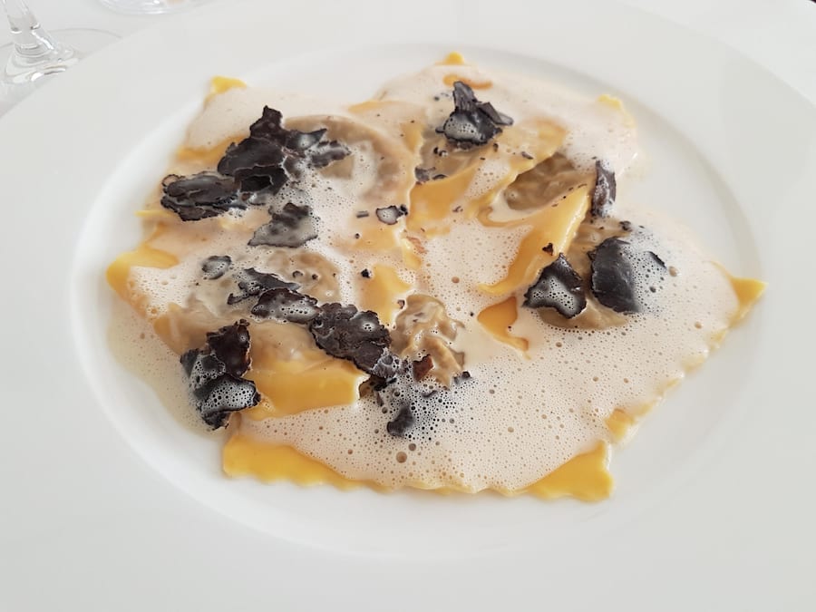 Brasata-Ravioli mit Perigord-Trüffel und brauner Butter Gregor Smolinsky - Sihlhalde, ZH Gattikon Gattikon, 24.1.2018 HO via Restaurant