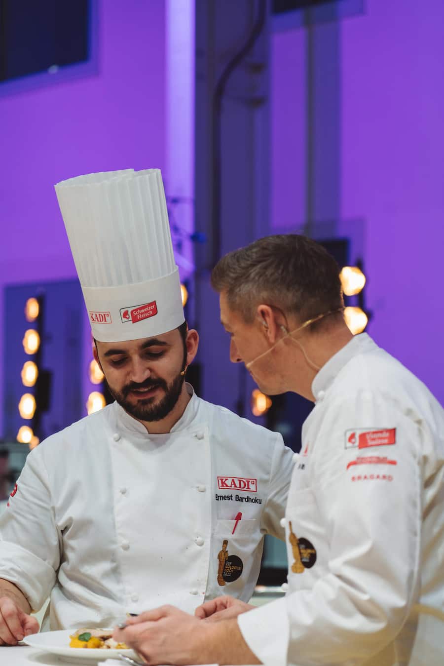 Ernest Bardhoku, Domaine de Chateauvieux Satigny mit Ivo Adam - KADI - Goldener Koch 2023 Halbfinale - Trafo Baden - Jan 2023 - Copyright Olivia Pulver