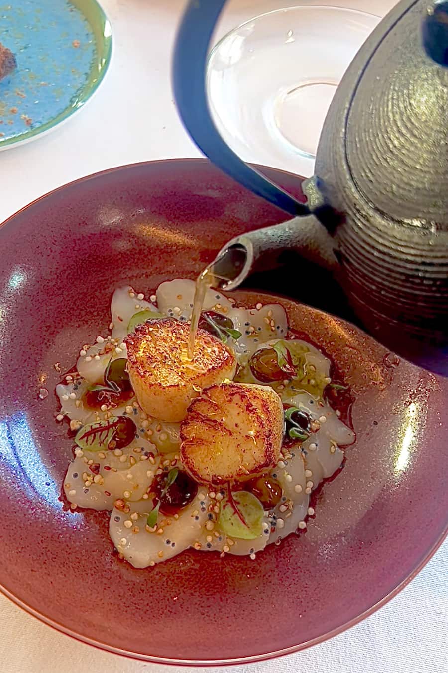 GAULTMILLAU-CHANNEL-GENEVE-COLOGNY-LION-DOR