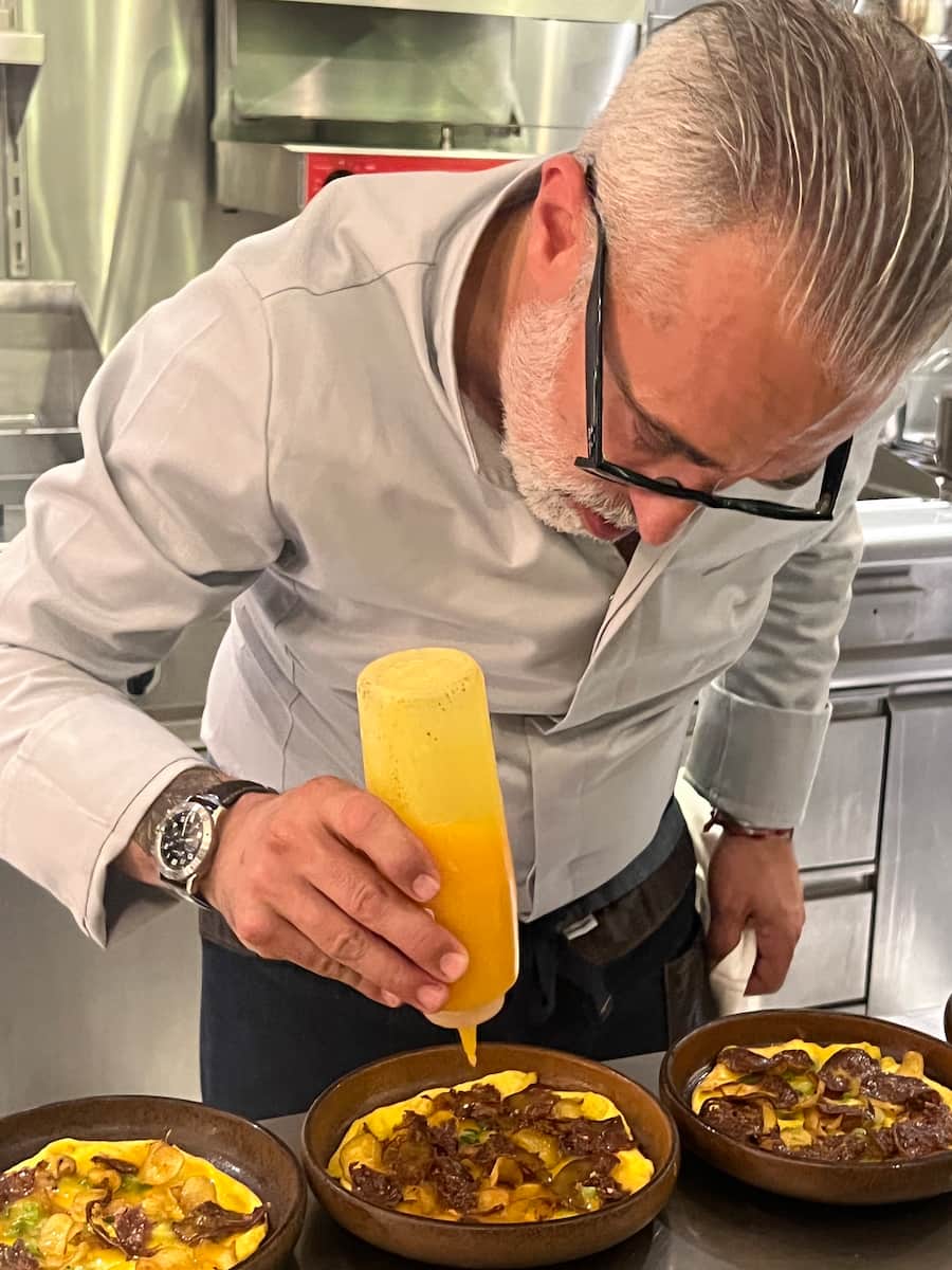 GAULTMILLAU-CHANNEL-VERBIER-W-EAT-HOLA-SERGI-AROLA-TAPAS-BAR