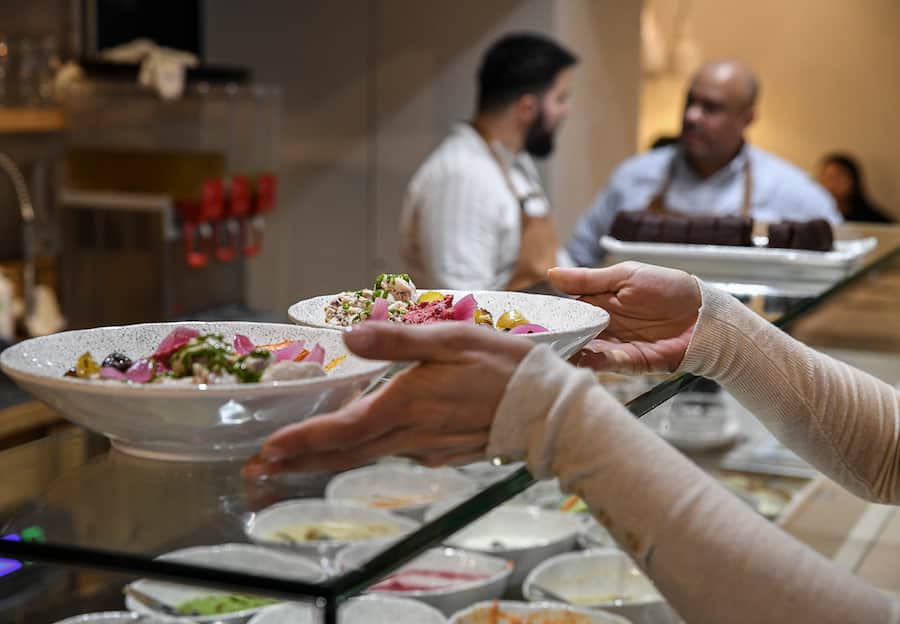 GAULTMILLAU.CHANNEL-DIP-HONESTFOOD-GENEVE-RESTAURANT