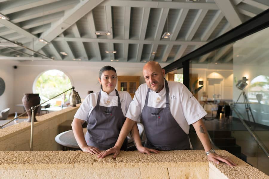 PDF an Fernanda Fuentes-Cárdenas; fernanda@nubrestaurante.com