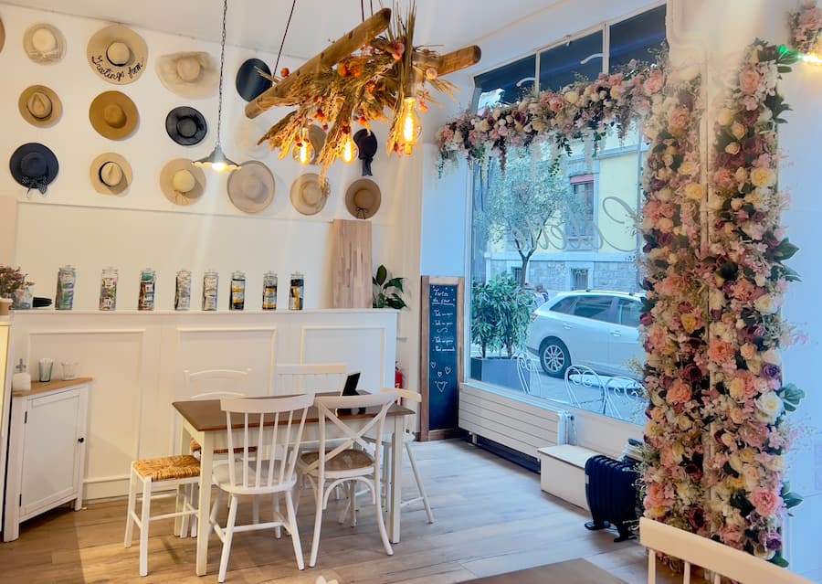 GAULTMILLAU-CHANNEL-GENEVE-COLETTE