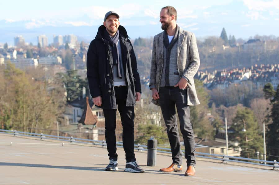 Fabian Raffeiner (l.) und Mark Hayoz. Spitzenkoch Fabian Raffeiner (ex-Meridiano) startet im «Zoe» in der Berner Altstadt durch: 100% Gemüse!