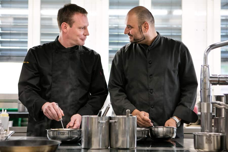 Sebastian Zier (L), Moses Ceylan (R) Hotel Einstein