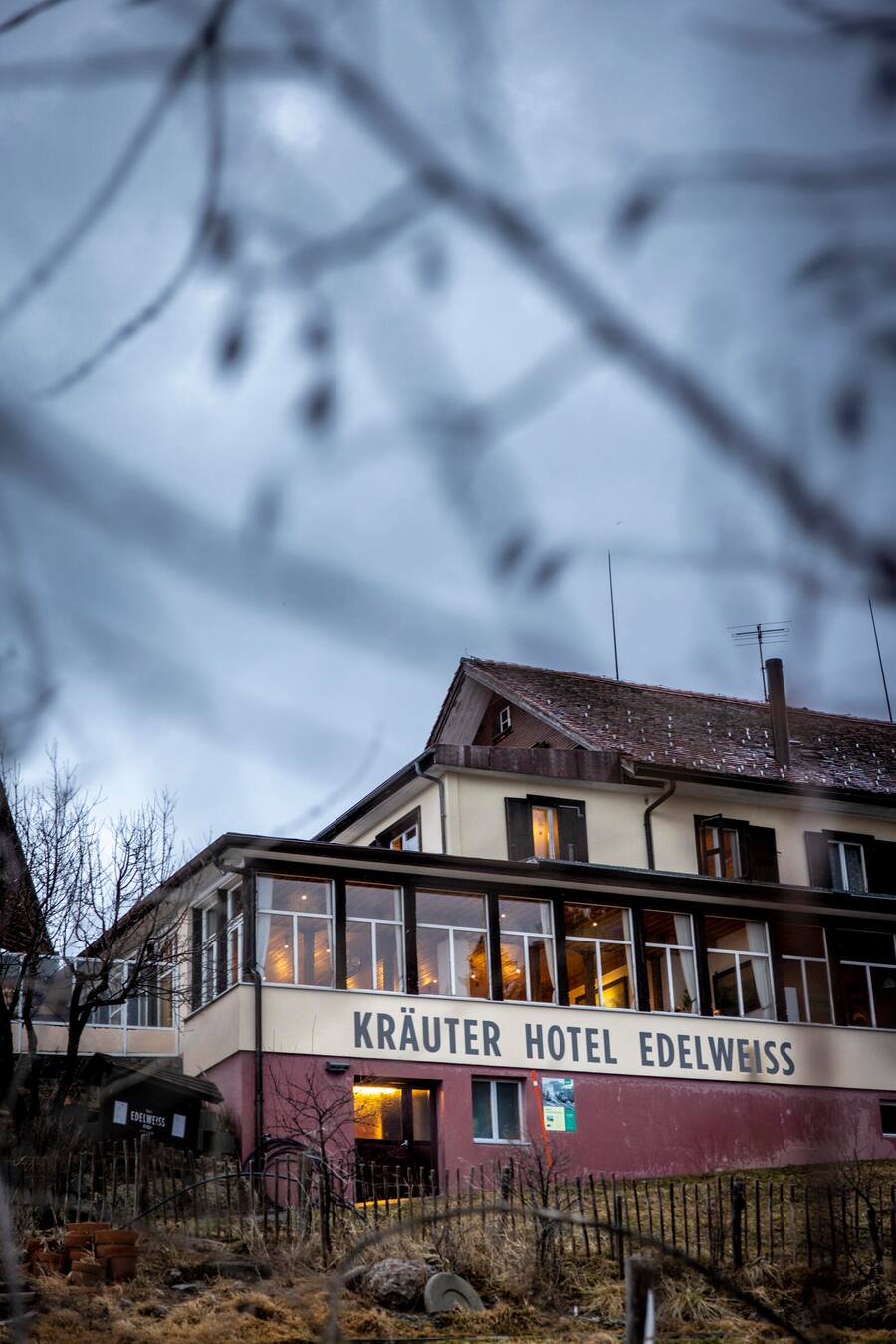 Aussicht, Restaurant Aussenansicht 4-Hand-Dinner mit Chefs Benedikt Voss, Kräuterhotel Rigi und Carlos Navarro, Rest. Rechberg1837, Zürich