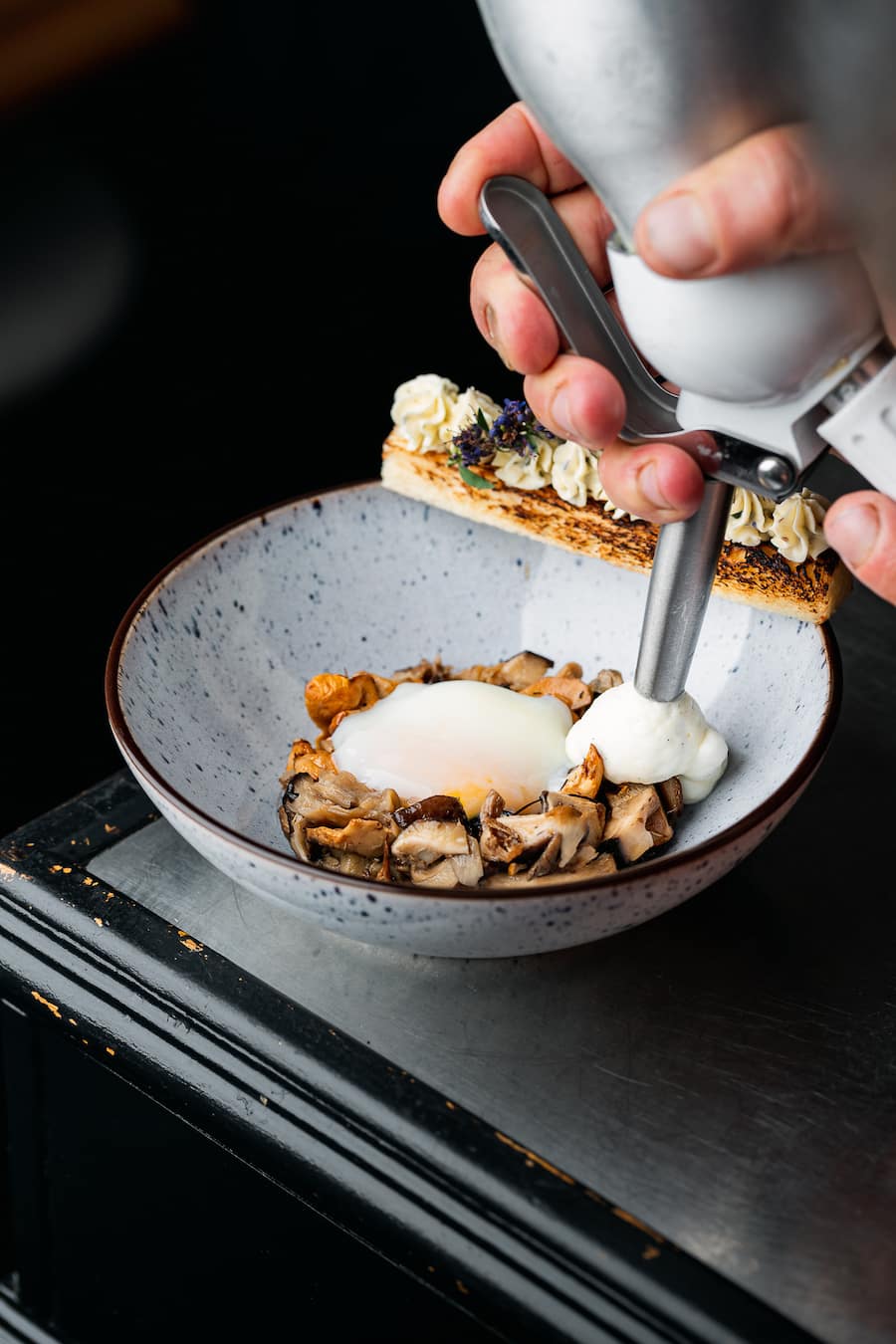 GAULTMILLAU-CHANNEL-GENEVE-CAROUGE-LE-BISTROQUET