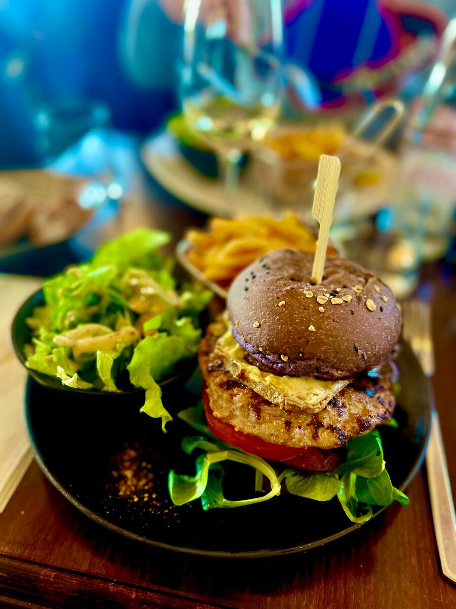 GAULTMILLAU-CHANNEL-LA-BELOTTE-COLOGNY-GENEVE