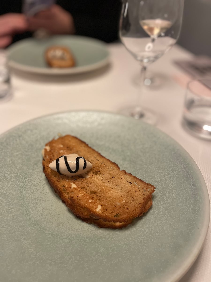 L'Appart Lausanne Luis Zuzarte