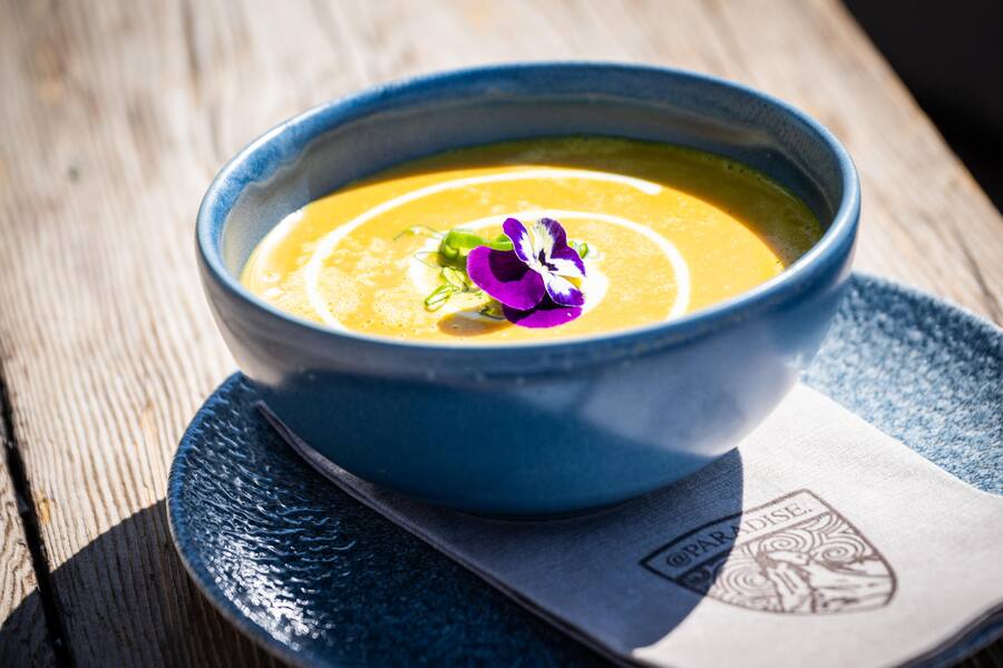 Joel Meier, Chef im @Paradise 2022: Rüebli Ingwer-Suppe