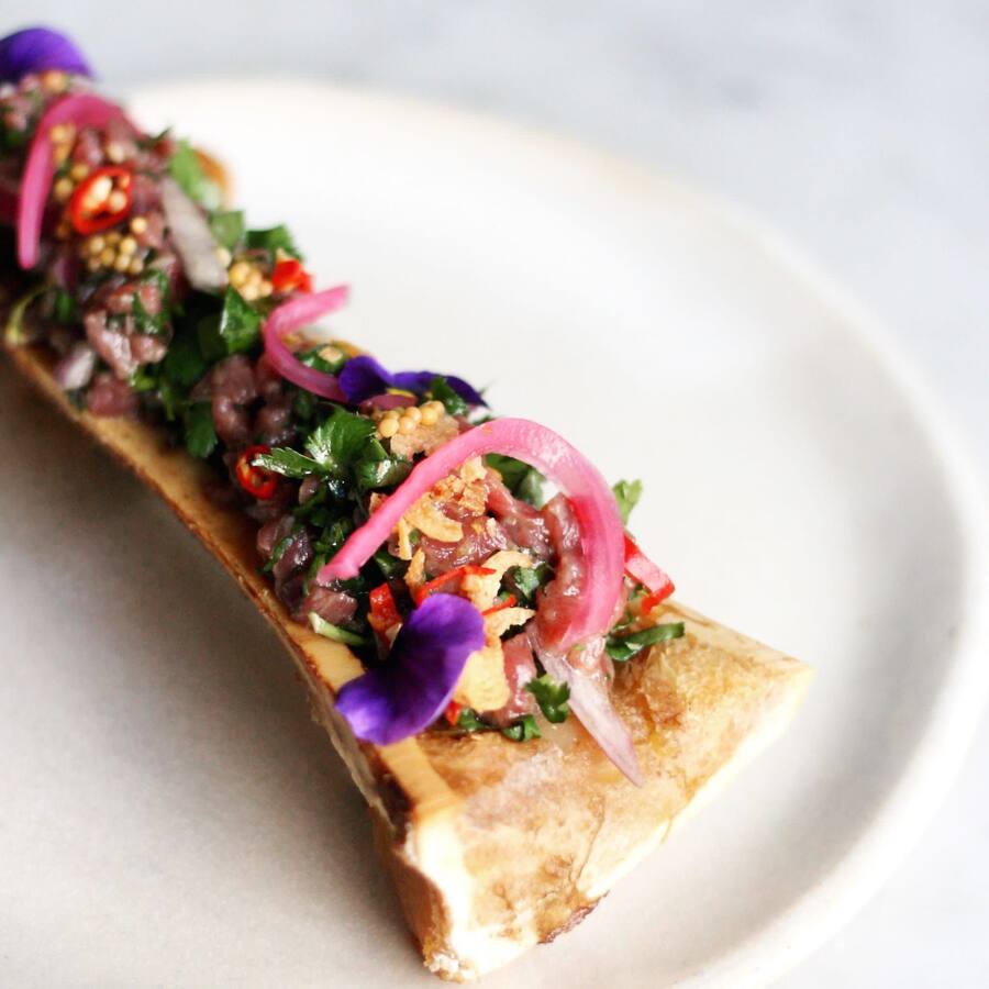 GAULTMILLAU-CHANNEL-GENEVE-BAHN-MI-PRISCILLA-TRAM