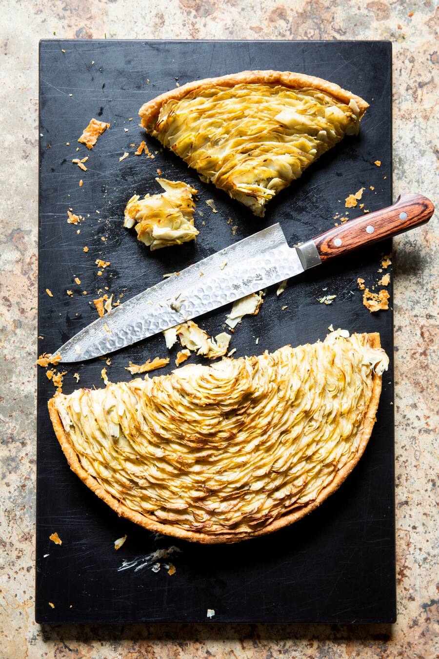 Plats, Teller, Fleurs © HO diverse Bylines Fotoagraf erwähnen SILVERSEA® COLLABORATES WITH WORLD-RENOWNED MIRAZUR RESTAURANT TO UNLOCK EXCLUSIVE S.A.L.T. EXPERIENCE ON THE FRENCH RIVIERA